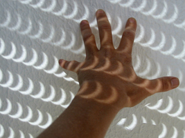 Eclipse Pattern on Hand